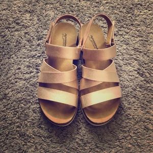 Arizona rose gold sandals